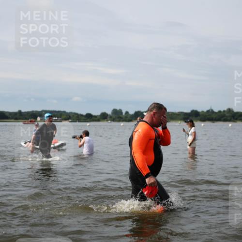 21.06.2026 - Viking Triathlon Michael Strokosch http://msf.ph/oto/9819610 21.06.2026 10:46:26 Schwimmen 156, 260, 322, 324, 341, 363, 388, 414, 497, 650, 654 meine-sportfotos.de