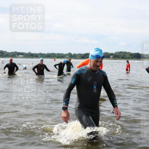 21.06.2026 - Viking Triathlon Michael Strokosch http://msf.ph/oto/9819634 21.06.2026 10:46:39 Schwimmen 156, 173, 217, 260, 341, 358, 363, 414, 443, 476, 650, 670 meine-sportfotos.de