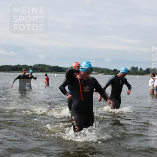 21.06.2026 - Viking Triathlon Michael Strokosch http://msf.ph/oto/9819649 21.06.2026 10:46:46 Schwimmen 168, 173, 217, 260, 282, 313, 341, 346, 358, 414, 443, 476, 670 meine-sportfotos.de