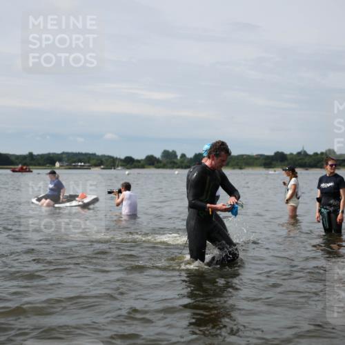 21.06.2026 - Viking Triathlon Michael Strokosch http://msf.ph/oto/9819658 21.06.2026 10:46:54 Schwimmen 168, 173, 217, 282, 313, 321, 346, 358, 458, 476, 670 meine-sportfotos.de
