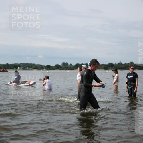21.06.2026 - Viking Triathlon Michael Strokosch http://msf.ph/oto/9819659 21.06.2026 10:46:54 Schwimmen 168, 173, 217, 282, 313, 321, 346, 358, 458, 476, 670 meine-sportfotos.de