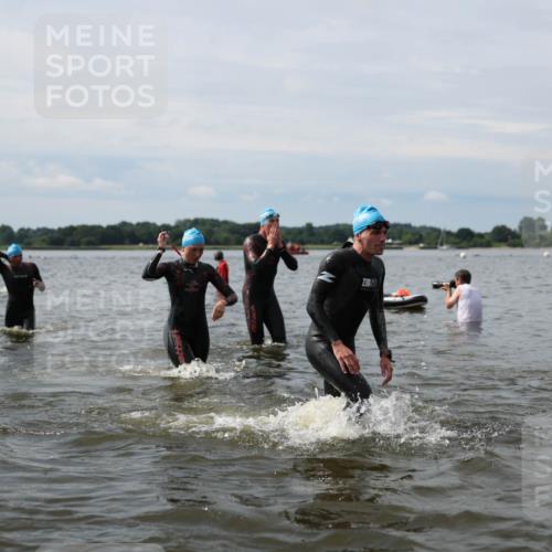 21.06.2026 - Viking Triathlon Michael Strokosch http://msf.ph/oto/9819663 21.06.2026 10:46:56 Schwimmen 168, 173, 217, 282, 313, 321, 346, 358, 458, 670 meine-sportfotos.de