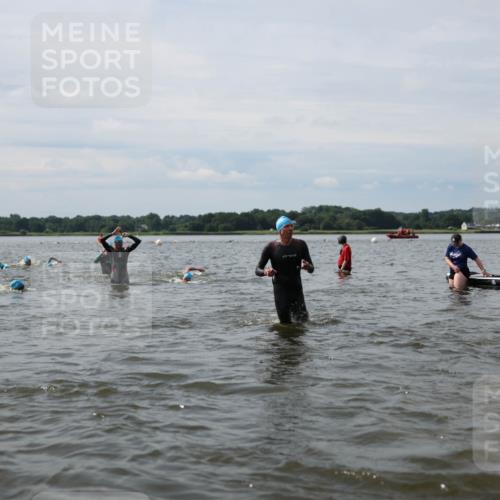 21.06.2026 - Viking Triathlon Michael Strokosch http://msf.ph/oto/9819673 21.06.2026 10:46:59 Schwimmen 155, 168, 282, 313, 321, 346, 458 meine-sportfotos.de