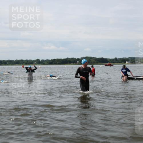 21.06.2026 - Viking Triathlon Michael Strokosch http://msf.ph/oto/9819677 21.06.2026 10:47:00 Schwimmen 155, 168, 282, 313, 321, 346, 458 meine-sportfotos.de