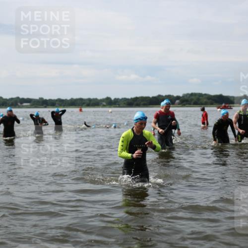 21.06.2026 - Viking Triathlon Michael Strokosch http://msf.ph/oto/9819681 21.06.2026 10:47:10 Schwimmen 116, 123, 155, 183, 212, 317, 321, 346, 352, 353, 458 meine-sportfotos.de