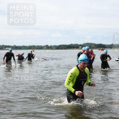 21.06.2026 - Viking Triathlon Michael Strokosch http://msf.ph/oto/9819686 21.06.2026 10:47:12 Schwimmen 116, 123, 155, 183, 212, 317, 321, 352, 353, 458, 469 meine-sportfotos.de