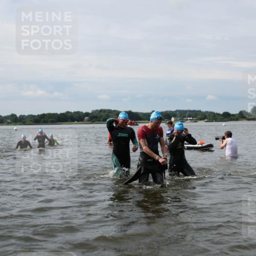 21.06.2026 - Viking Triathlon Michael Strokosch http://msf.ph/oto/9819693 21.06.2026 10:47:15 Schwimmen 116, 123, 155, 183, 212, 304, 317, 321, 352, 353, 469, 571 meine-sportfotos.de
