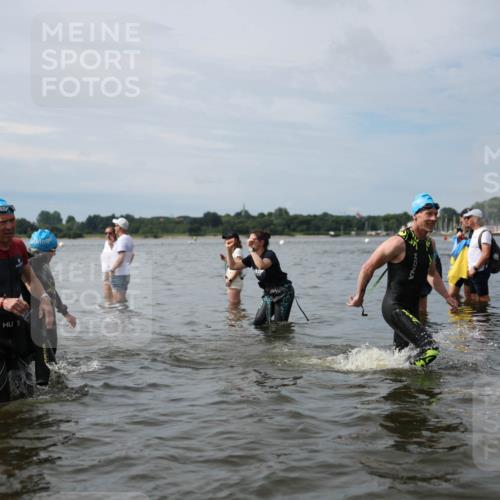 21.06.2026 - Viking Triathlon Michael Strokosch http://msf.ph/oto/9819699 21.06.2026 10:47:17 Schwimmen 116, 123, 155, 183, 212, 304, 317, 321, 352, 353, 469, 571 meine-sportfotos.de