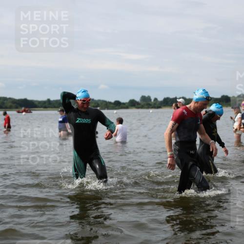 21.06.2026 - Viking Triathlon Michael Strokosch http://msf.ph/oto/9819702 21.06.2026 10:47:18 Schwimmen 116, 123, 155, 183, 212, 304, 317, 352, 353, 469, 571 meine-sportfotos.de