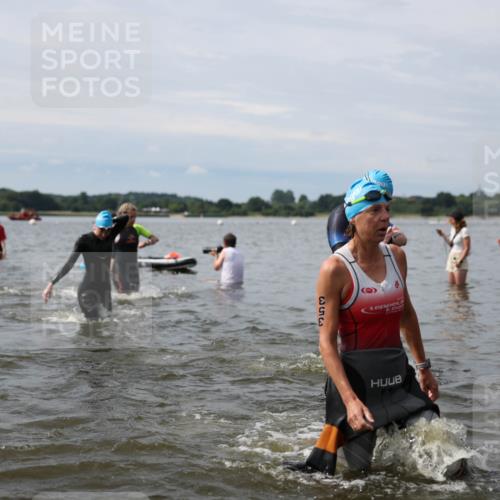 21.06.2026 - Viking Triathlon Michael Strokosch http://msf.ph/oto/9819721 21.06.2026 10:47:24 Schwimmen 56, 116, 123, 183, 212, 297, 304, 317, 352, 353, 469, 554, 571 meine-sportfotos.de