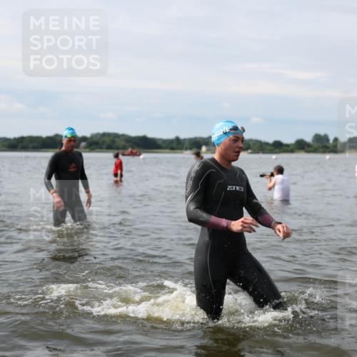 21.06.2026 - Viking Triathlon Michael Strokosch http://msf.ph/oto/9819741 21.06.2026 10:47:32 Schwimmen 56, 297, 304, 352, 353, 469, 554, 571, 574 meine-sportfotos.de