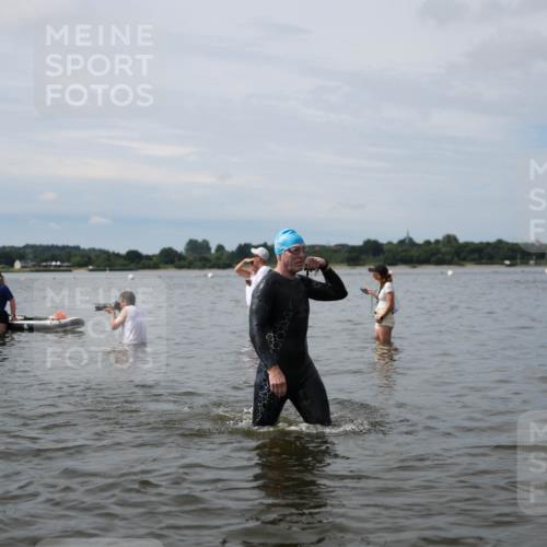 21.06.2026 - Viking Triathlon Michael Strokosch http://msf.ph/oto/9819774 21.06.2026 10:48:12 Schwimmen 101, 164, 185, 198, 207, 289, 306, 495, 638, 662 meine-sportfotos.de