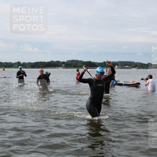 21.06.2026 - Viking Triathlon Michael Strokosch http://msf.ph/oto/9819788 21.06.2026 10:48:21 Schwimmen 101, 181, 185, 207, 209, 306, 495, 662 meine-sportfotos.de