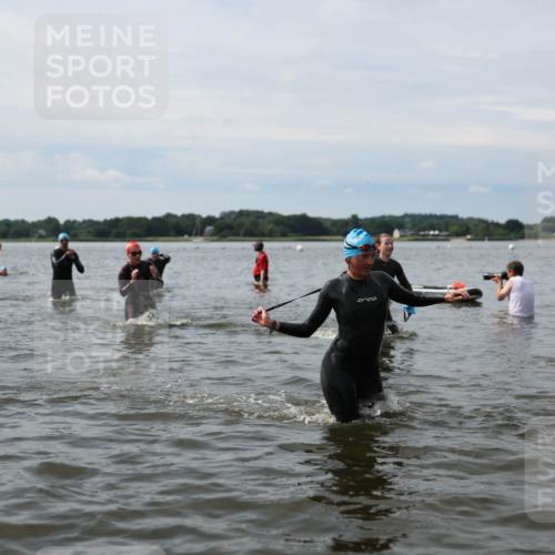 21.06.2026 - Viking Triathlon Michael Strokosch http://msf.ph/oto/9819789 21.06.2026 10:48:22 Schwimmen 101, 181, 185, 207, 209, 306, 495, 662 meine-sportfotos.de