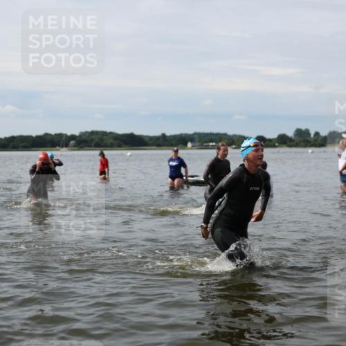 21.06.2026 - Viking Triathlon Michael Strokosch http://msf.ph/oto/9819792 21.06.2026 10:48:22 Schwimmen 101, 181, 185, 207, 209, 306, 495, 662 meine-sportfotos.de
