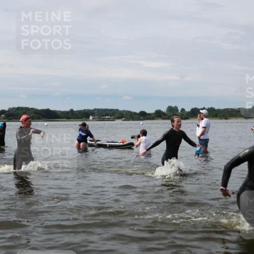 21.06.2026 - Viking Triathlon Michael Strokosch http://msf.ph/oto/9819795 21.06.2026 10:48:24 Schwimmen 101, 181, 185, 207, 209, 306, 495, 662 meine-sportfotos.de