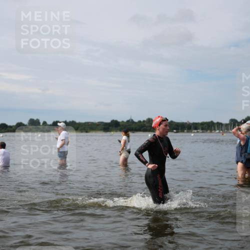 21.06.2026 - Viking Triathlon Michael Strokosch http://msf.ph/oto/9819808 21.06.2026 10:48:28 Schwimmen 181, 185, 207, 209, 306, 495, 662 meine-sportfotos.de