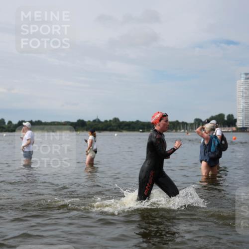 21.06.2026 - Viking Triathlon Michael Strokosch http://msf.ph/oto/9819809 21.06.2026 10:48:28 Schwimmen 181, 185, 207, 209, 306, 495, 662 meine-sportfotos.de