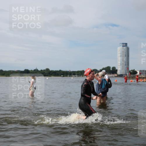 21.06.2026 - Viking Triathlon Michael Strokosch http://msf.ph/oto/9819810 21.06.2026 10:48:28 Schwimmen 181, 185, 207, 209, 306, 495, 662 meine-sportfotos.de
