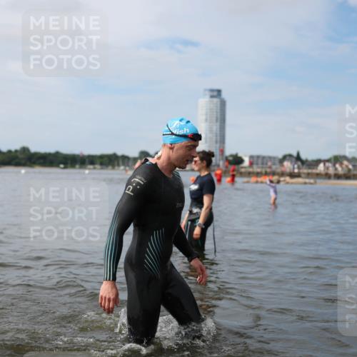 21.06.2026 - Viking Triathlon Michael Strokosch http://msf.ph/oto/9819855 21.06.2026 10:49:05 Schwimmen 291, 314, 434, 498, 615 meine-sportfotos.de