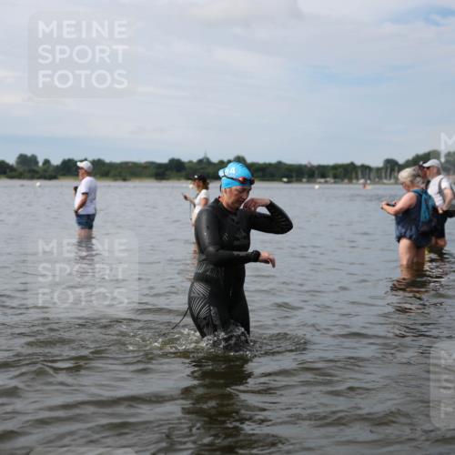 21.06.2026 - Viking Triathlon Michael Strokosch http://msf.ph/oto/9819879 21.06.2026 10:49:35 Schwimmen 75, 124, 178, 206, 298, 463, 483, 523, 629 meine-sportfotos.de