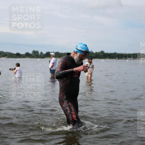 21.06.2026 - Viking Triathlon Michael Strokosch http://msf.ph/oto/9819885 21.06.2026 10:49:40 Schwimmen 75, 124, 178, 192, 206, 298, 523, 629 meine-sportfotos.de