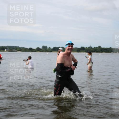 21.06.2026 - Viking Triathlon Michael Strokosch http://msf.ph/oto/9819890 21.06.2026 10:49:42 Schwimmen 75, 124, 178, 192, 206, 298, 523, 629, 639 meine-sportfotos.de