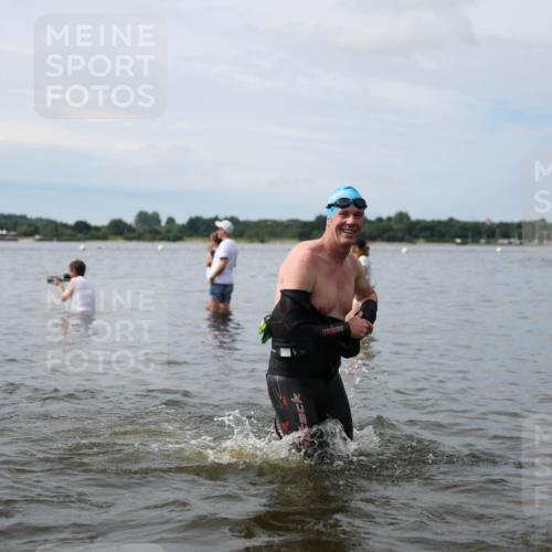 21.06.2026 - Viking Triathlon Michael Strokosch http://msf.ph/oto/9819891 21.06.2026 10:49:42 Schwimmen 75, 124, 178, 192, 206, 298, 523, 629, 639 meine-sportfotos.de