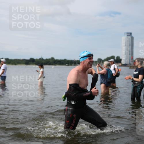 21.06.2026 - Viking Triathlon Michael Strokosch http://msf.ph/oto/9819895 21.06.2026 10:49:43 Schwimmen 75, 124, 178, 192, 206, 298, 523, 629, 639 meine-sportfotos.de