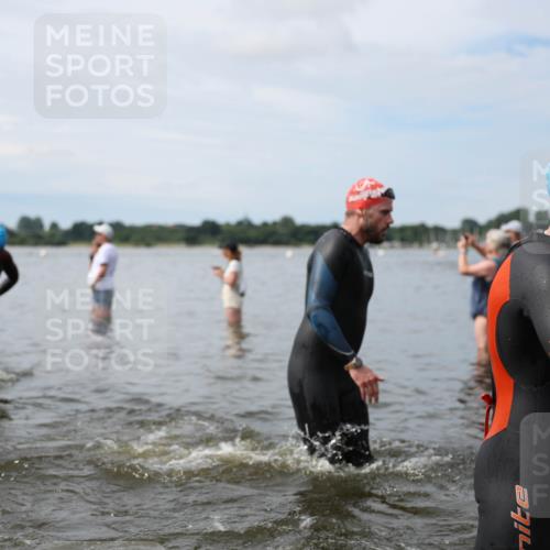 21.06.2026 - Viking Triathlon Michael Strokosch http://msf.ph/oto/9819902 21.06.2026 10:49:46 Schwimmen 75, 124, 178, 192, 206, 298, 523, 629, 639 meine-sportfotos.de