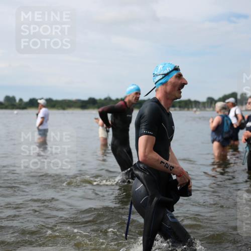 21.06.2026 - Viking Triathlon Michael Strokosch http://msf.ph/oto/9819910 21.06.2026 10:49:49 Schwimmen 75, 124, 178, 192, 298, 523, 629, 639, 659 meine-sportfotos.de