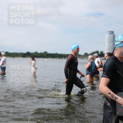 21.06.2026 - Viking Triathlon Michael Strokosch http://msf.ph/oto/9819912 21.06.2026 10:49:50 Schwimmen 75, 124, 178, 192, 298, 523, 629, 639, 659 meine-sportfotos.de