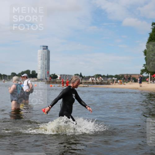 21.06.2026 - Viking Triathlon Michael Strokosch http://msf.ph/oto/9819926 21.06.2026 10:50:05 Schwimmen 78, 115, 135, 250, 254, 382, 603, 605, 630, 639, 659 meine-sportfotos.de