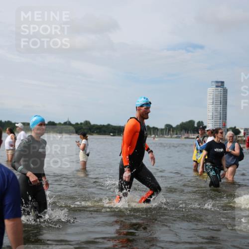 21.06.2026 - Viking Triathlon Michael Strokosch http://msf.ph/oto/9819938 21.06.2026 10:50:14 Schwimmen 78, 115, 135, 250, 254, 261, 382, 603, 605, 630 meine-sportfotos.de