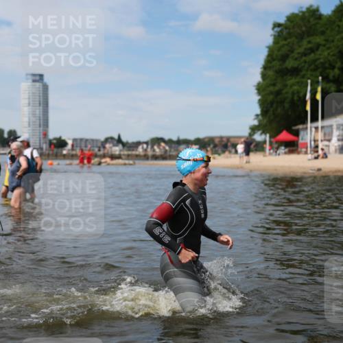 21.06.2026 - Viking Triathlon Michael Strokosch http://msf.ph/oto/9819964 21.06.2026 10:50:30 Schwimmen 57, 261, 295, 416 meine-sportfotos.de