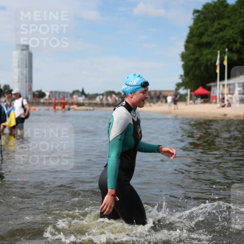 21.06.2026 - Viking Triathlon Michael Strokosch http://msf.ph/oto/9819976 21.06.2026 10:50:38 Schwimmen 57, 295, 416 meine-sportfotos.de