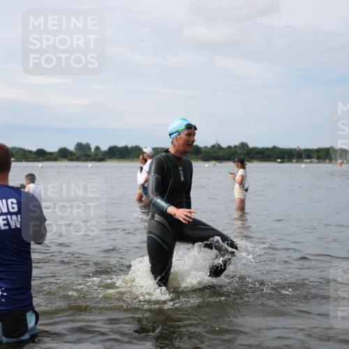 21.06.2026 - Viking Triathlon Michael Strokosch http://msf.ph/oto/9819977 21.06.2026 10:50:40 Schwimmen 57, 76, 184, 295, 416 meine-sportfotos.de