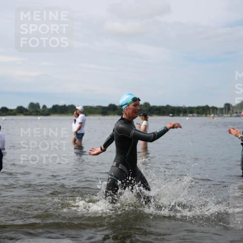 21.06.2026 - Viking Triathlon Michael Strokosch http://msf.ph/oto/9819978 21.06.2026 10:50:41 Schwimmen 57, 76, 184, 295, 416 meine-sportfotos.de
