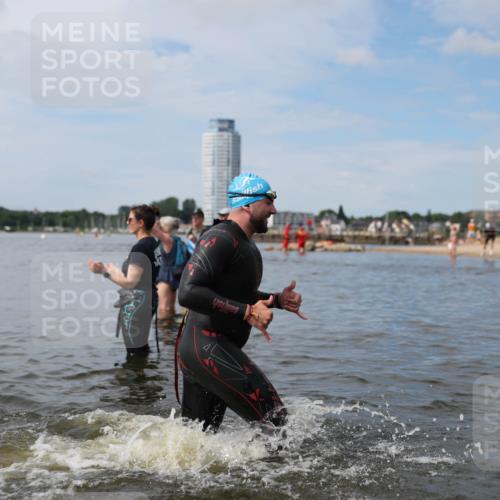 21.06.2026 - Viking Triathlon Michael Strokosch http://msf.ph/oto/9819989 21.06.2026 10:50:45 Schwimmen 57, 66, 76, 184, 295, 416 meine-sportfotos.de