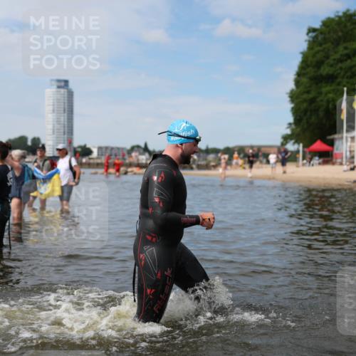 21.06.2026 - Viking Triathlon Michael Strokosch http://msf.ph/oto/9819991 21.06.2026 10:50:46 Schwimmen 57, 66, 76, 184, 295, 416 meine-sportfotos.de