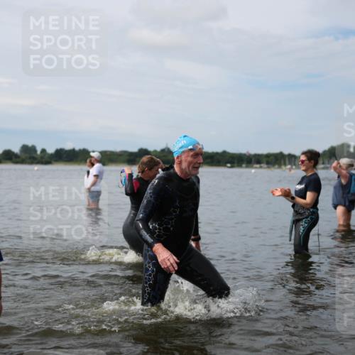 21.06.2026 - Viking Triathlon Michael Strokosch http://msf.ph/oto/9819992 21.06.2026 10:50:52 Schwimmen 57, 66, 76, 184 meine-sportfotos.de