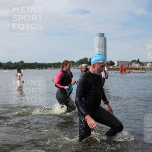 21.06.2026 - Viking Triathlon Michael Strokosch http://msf.ph/oto/9819998 21.06.2026 10:50:54 Schwimmen 66, 76, 184 meine-sportfotos.de