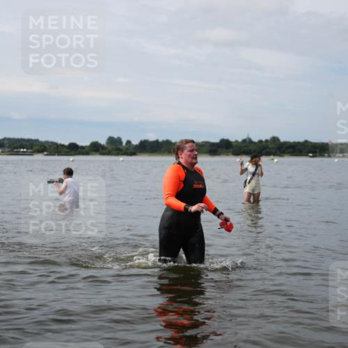 21.06.2026 - Viking Triathlon Michael Strokosch http://msf.ph/oto/9820023 21.06.2026 10:51:46 Schwimmen 362, 512, 642 meine-sportfotos.de