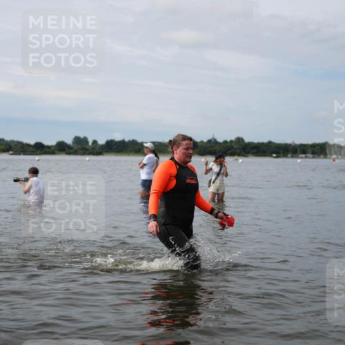 21.06.2026 - Viking Triathlon Michael Strokosch http://msf.ph/oto/9820024 21.06.2026 10:51:46 Schwimmen 362, 512, 642 meine-sportfotos.de
