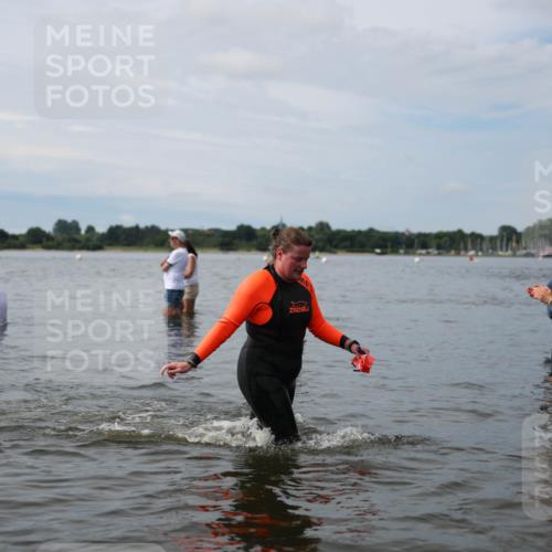 21.06.2026 - Viking Triathlon Michael Strokosch http://msf.ph/oto/9820025 21.06.2026 10:51:46 Schwimmen 362, 512, 642 meine-sportfotos.de
