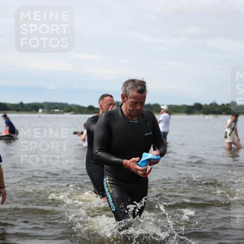 21.06.2026 - Viking Triathlon Michael Strokosch http://msf.ph/oto/9820044 21.06.2026 10:52:02 Schwimmen 40, 174, 222, 252, 272, 362, 491, 512 meine-sportfotos.de