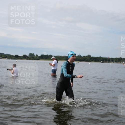21.06.2026 - Viking Triathlon Michael Strokosch http://msf.ph/oto/9820047 21.06.2026 10:52:08 Schwimmen 40, 174, 222, 252, 272, 362, 491, 512 meine-sportfotos.de