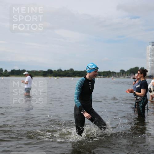 21.06.2026 - Viking Triathlon Michael Strokosch http://msf.ph/oto/9820051 21.06.2026 10:52:09 Schwimmen 40, 174, 222, 252, 272, 362, 491, 512 meine-sportfotos.de