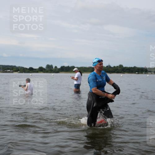 21.06.2026 - Viking Triathlon Michael Strokosch http://msf.ph/oto/9820058 21.06.2026 10:52:11 Schwimmen 40, 174, 222, 252, 272, 491, 512 meine-sportfotos.de