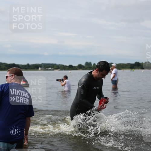 21.06.2026 - Viking Triathlon Michael Strokosch http://msf.ph/oto/9820076 21.06.2026 10:52:31 Schwimmen 624 meine-sportfotos.de